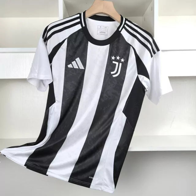 Camisa Juventus I 24/25 - Torcedor Adidas Masculina - Preto e Branco