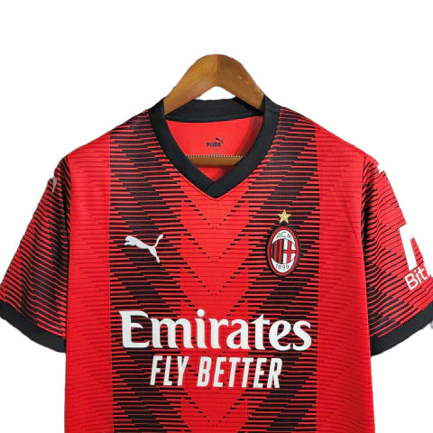 Camisa Milan Home 23/24 - Torcedor Puma Masculina - Vermelho e Preto